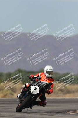 media/Oct-13-2025-Moto Forza (Mon) [[a66d839500]]/4-C Group/Session 3 (Turn 16)/